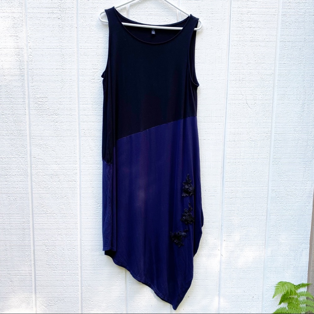 Eileen Fisher casual asymmetric scoop neck dress